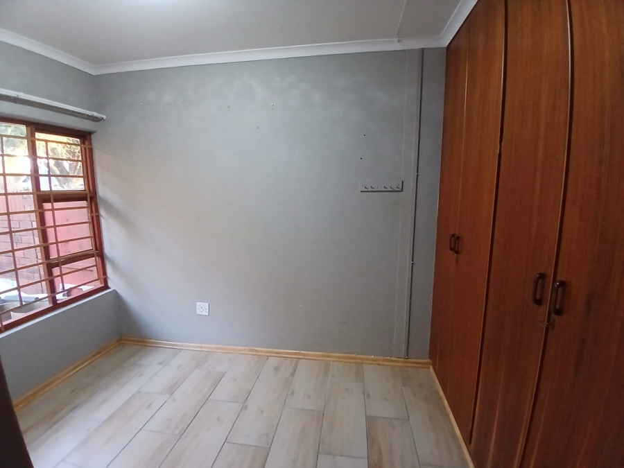 To Let 3 Bedroom Property for Rent in Hospitaalpark Free State